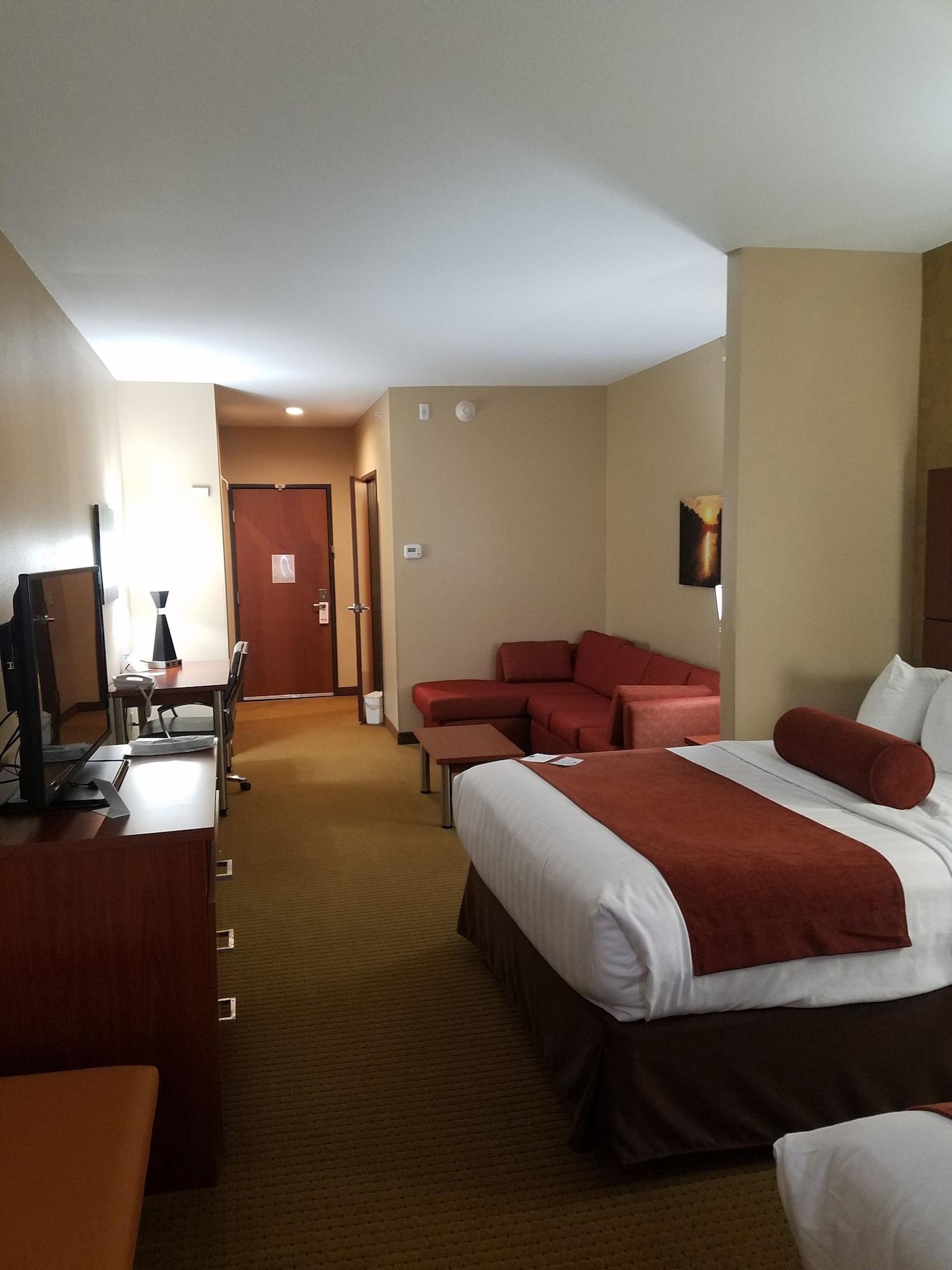 Best Western Plus Finger Lakes Inn&Suites Cortland Exterior foto