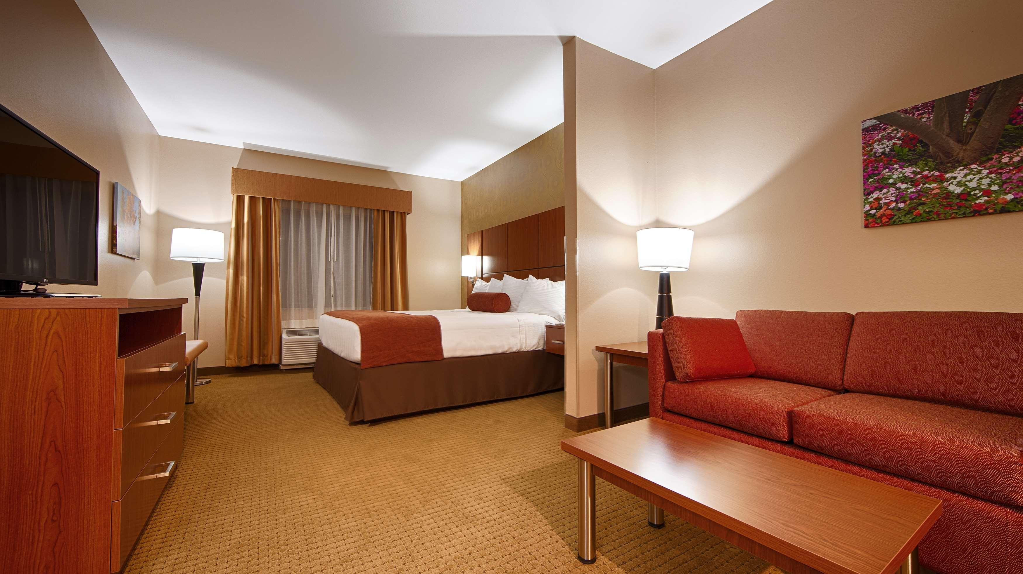 Best Western Plus Finger Lakes Inn&Suites Cortland Exterior foto