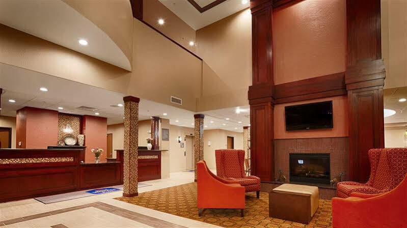 Best Western Plus Finger Lakes Inn&Suites Cortland Exterior foto